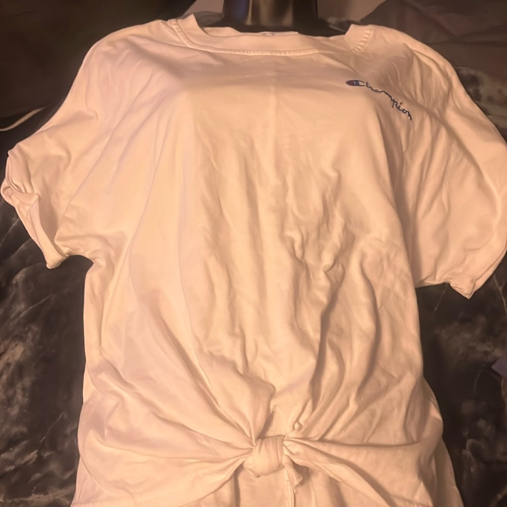White crop champion tee.